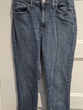 Levi's Women's Straight Leg Blue Jeans